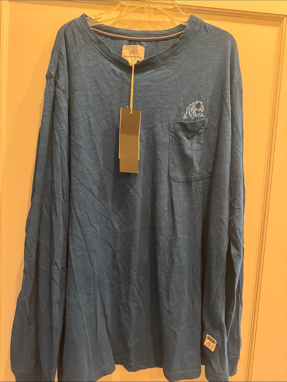 Surfside Supply Men's Long-Sleeve Pocket Tee in Blue